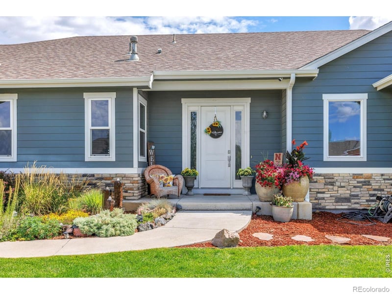 3804 Golden Eagle Dr, Dacono, CO 80514