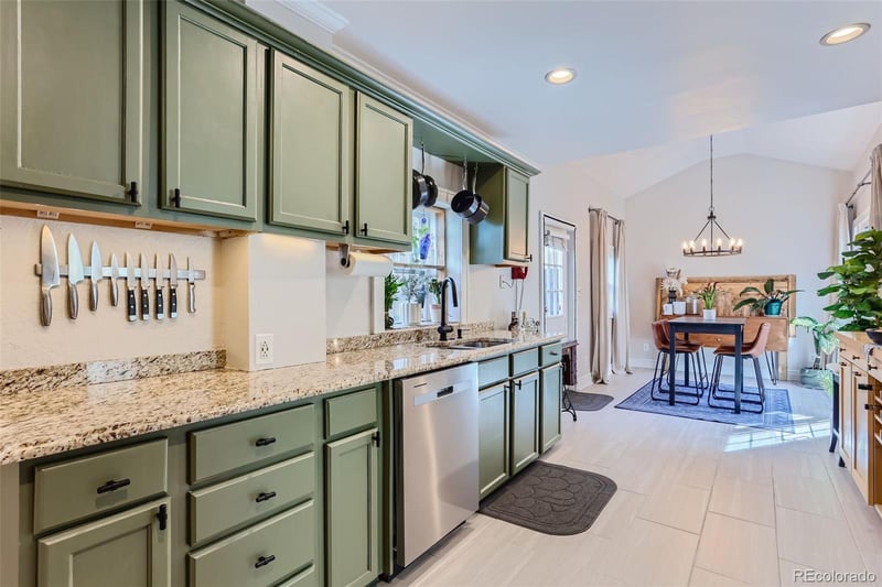 1414 Clarkson St, Denver, CO 80218