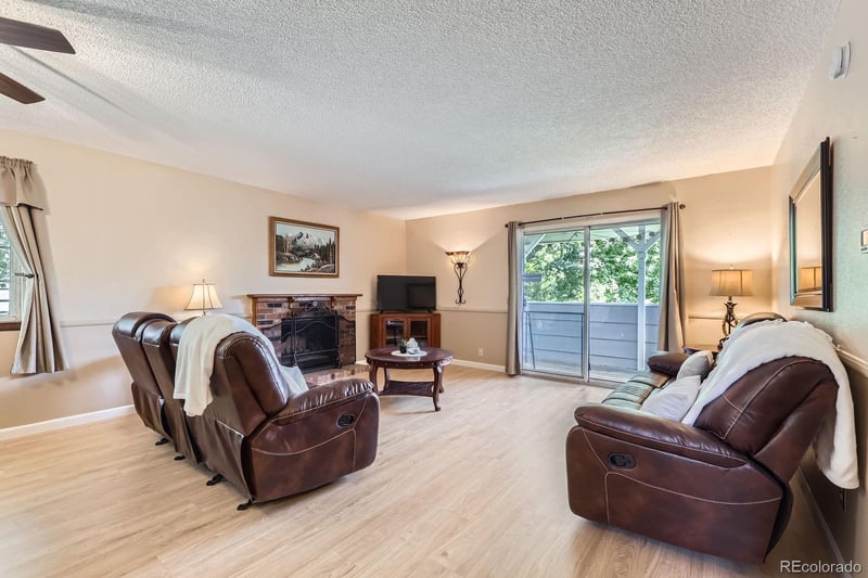 10433 Red Mountain, Littleton, CO 80127