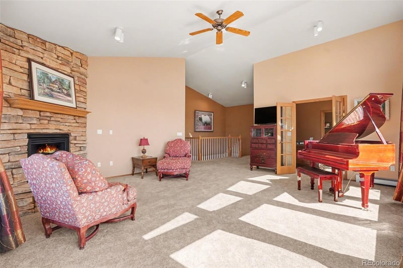 390 Scrub Oak Cir, Monument, CO 80132