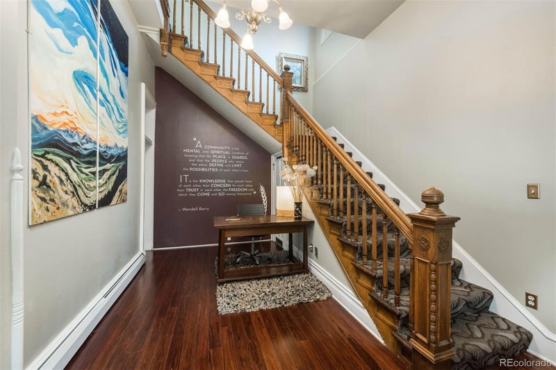 2147 Tremont Pl, Denver, CO 80205