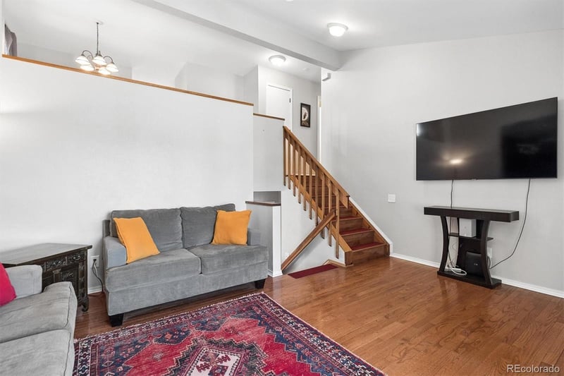 8071 Cedar St, Littleton, CO 80120