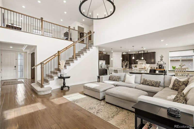 27790 Links Pl, Aurora, CO 80016