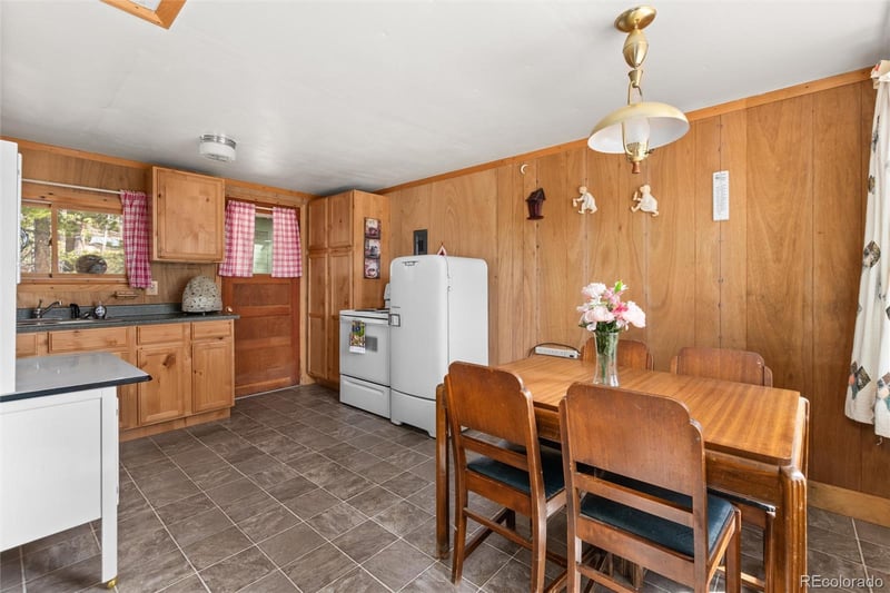 231 Elk Pl, Black Hawk, CO 80422