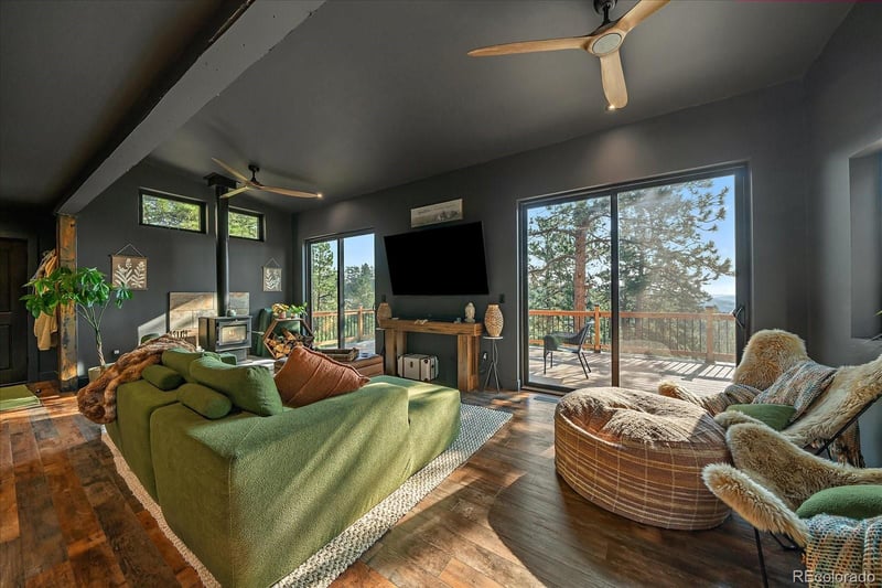 186 Bunny Rd, Bailey, CO 80421