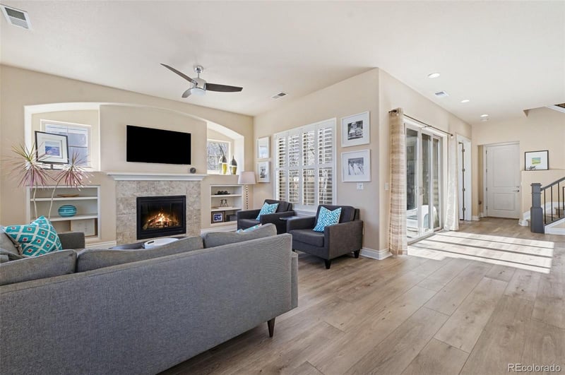 10197 Belvedere Ln, Lone Tree, CO 80124