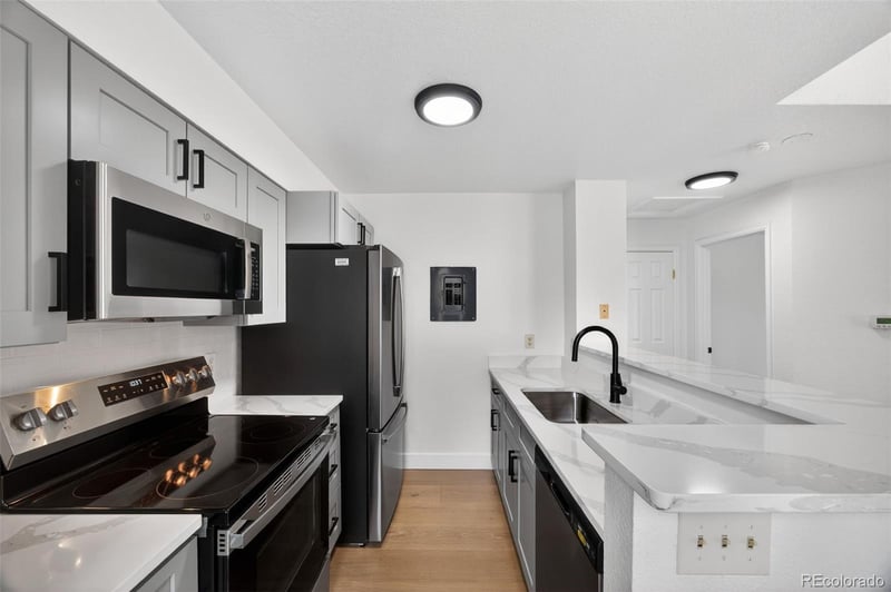 4831 White Rock Cir #H, Boulder, CO 80301