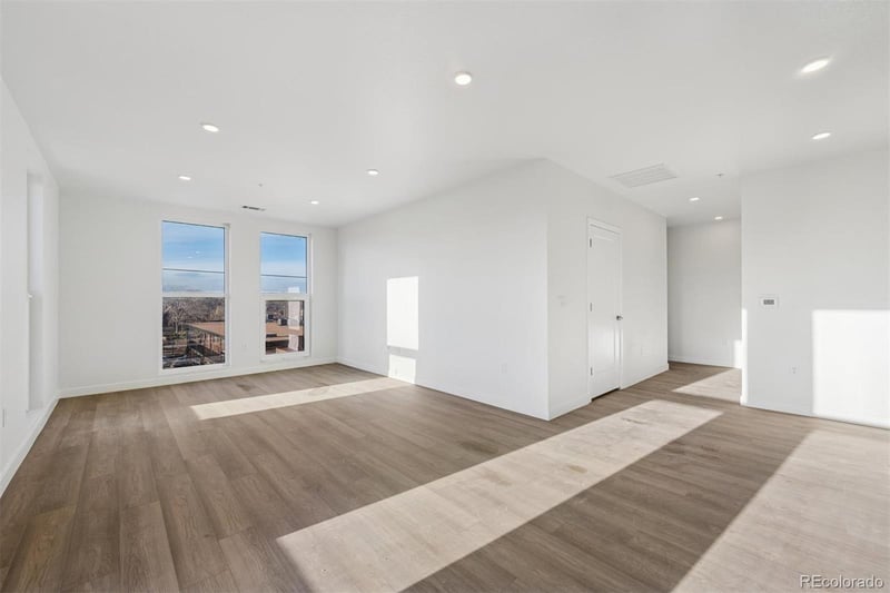 639 29th St #400, Denver, CO 80205