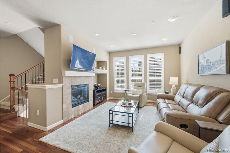 950 Elmhurst Dr #C, Highlands Ranch, CO 80129