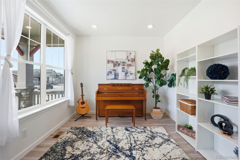 875 Snowberry Ave, Elizabeth, CO 80107