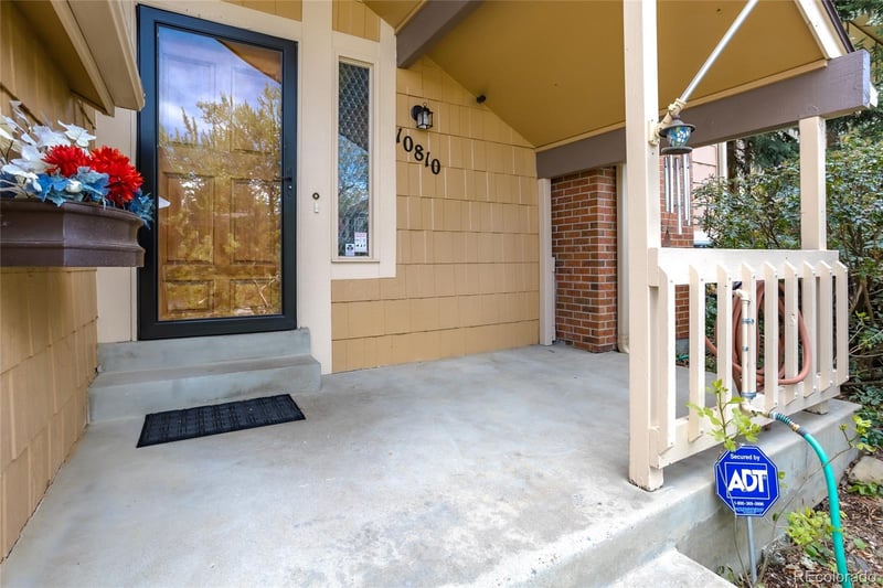 10810 65th Pl, Arvada, CO 80004