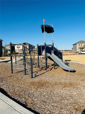 48 Chipeta Way, Lochbuie, CO 80603