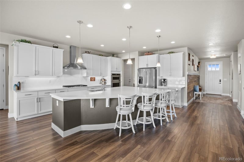 164 Rockingham Cir, Castle Pines, CO 80108