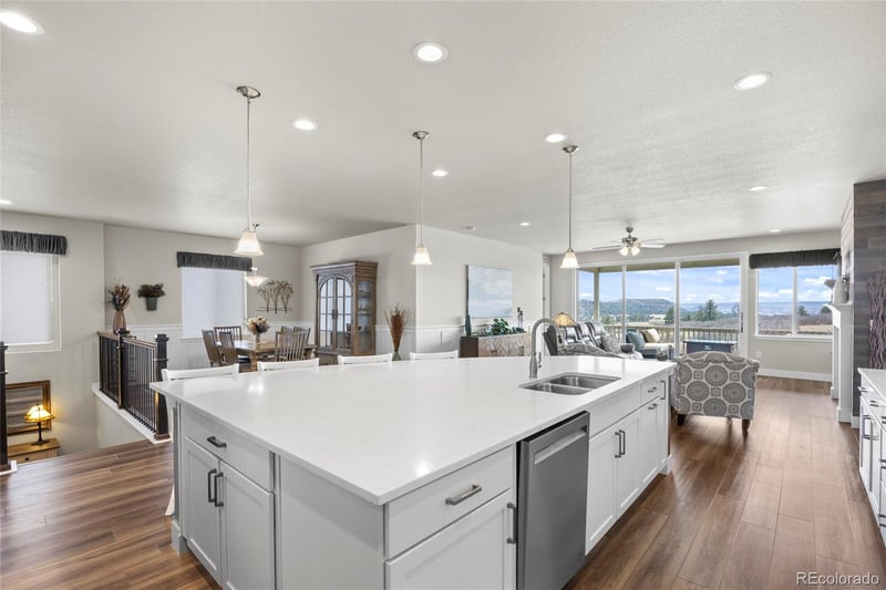 164 Rockingham Cir, Castle Pines, CO 80108