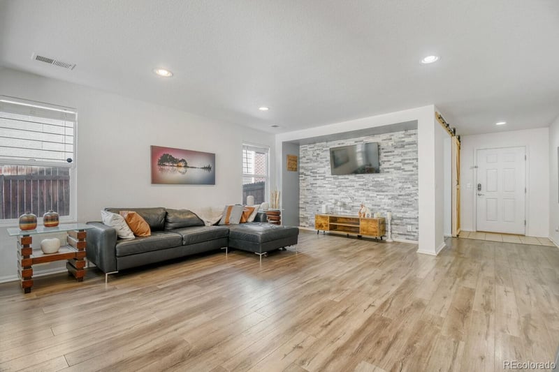 15686 Randolph Pl, Denver, CO 80239