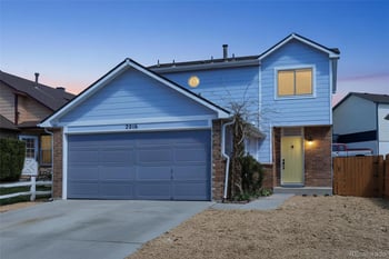 2016 Mount Sneffels St, Longmont, CO 80504