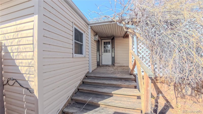 10 - 11 Royal M H Pk, Byers, CO 80103