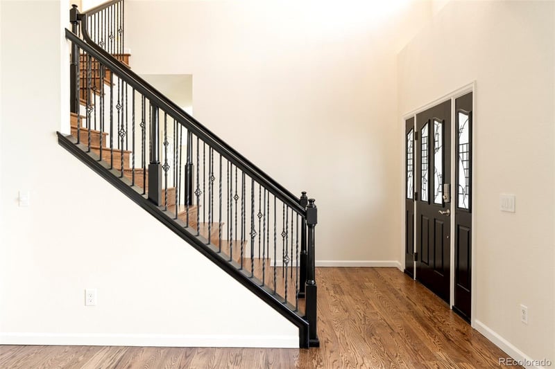 9404 Arbor Dr, Englewood, CO 80111