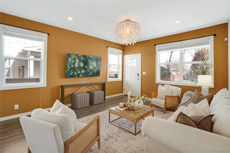 1777 Alton St, Aurora, CO 80010