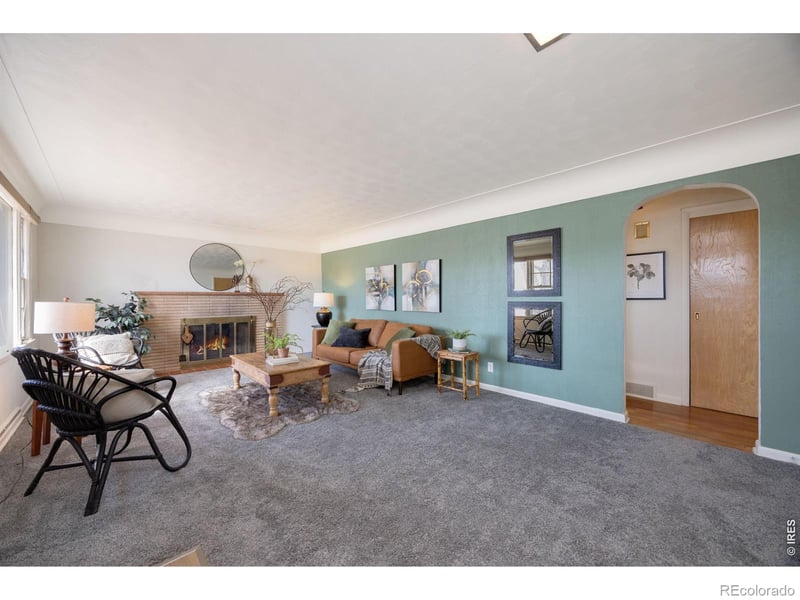 2431 6th St, Greeley, CO 80634