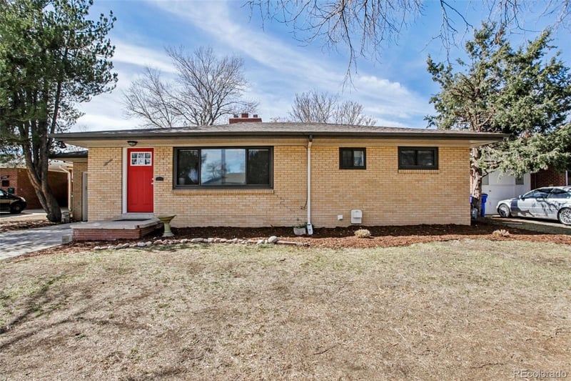 2211 Lima St, Aurora, CO 80010