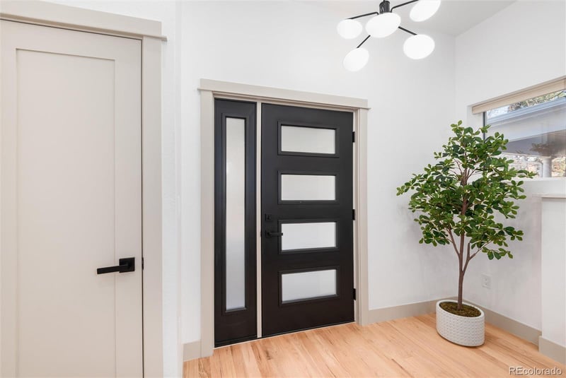 1643 Adams St, Denver, CO 80206