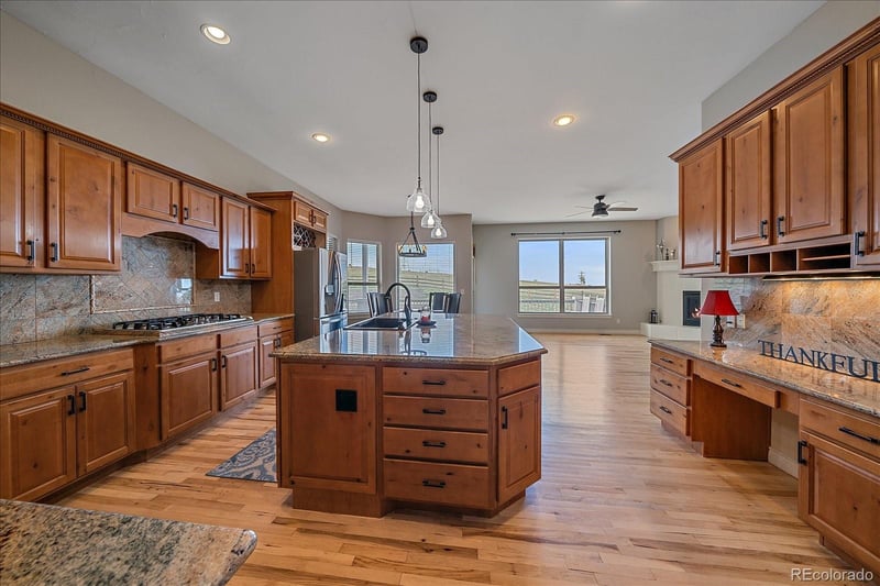 575 Howling Cir, Elizabeth, CO 80107