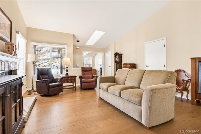 20 Shetland Ct, Highlands Ranch, CO 80130