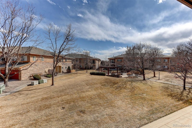 1703 Whitehall Dr #4A, Longmont, CO 80504