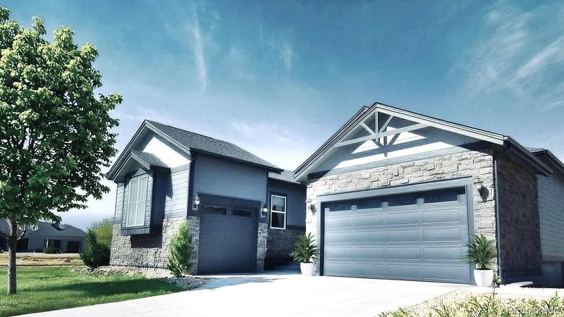 8169 Blackstone Pw, Aurora, CO 80016