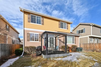 7384 Memphis St, Aurora, CO 80016