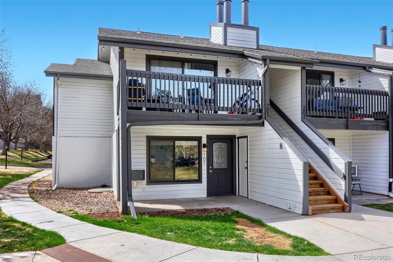 532 Oakwood Dr #B101, Castle Rock, CO 80104