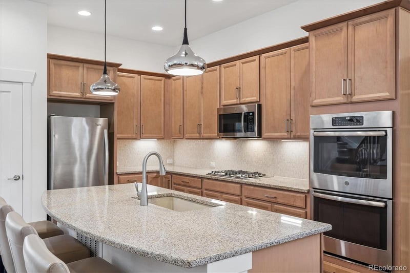 11399 25th Dr, Aurora, CO 80010
