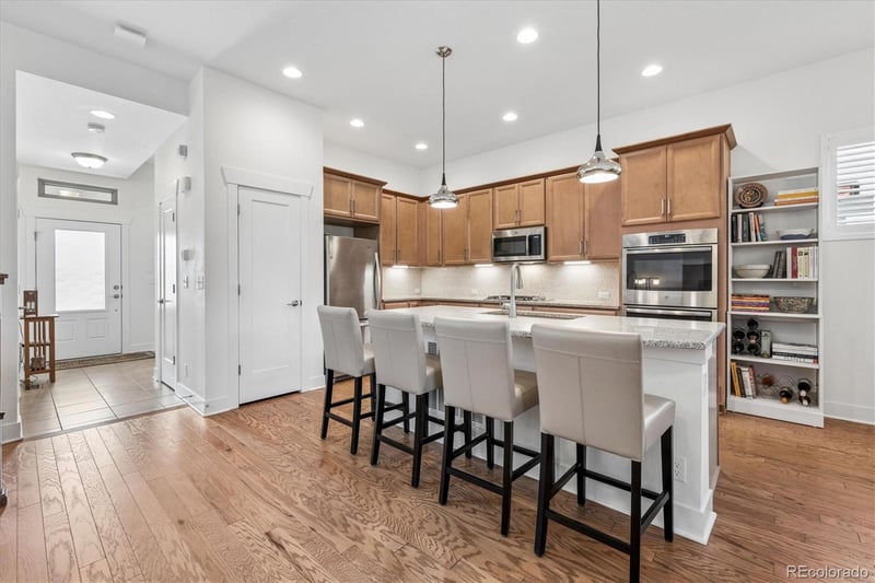 11399 25th Dr, Aurora, CO 80010