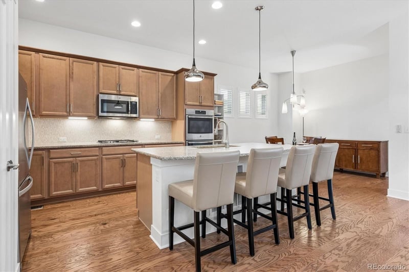 11399 25th Dr, Aurora, CO 80010