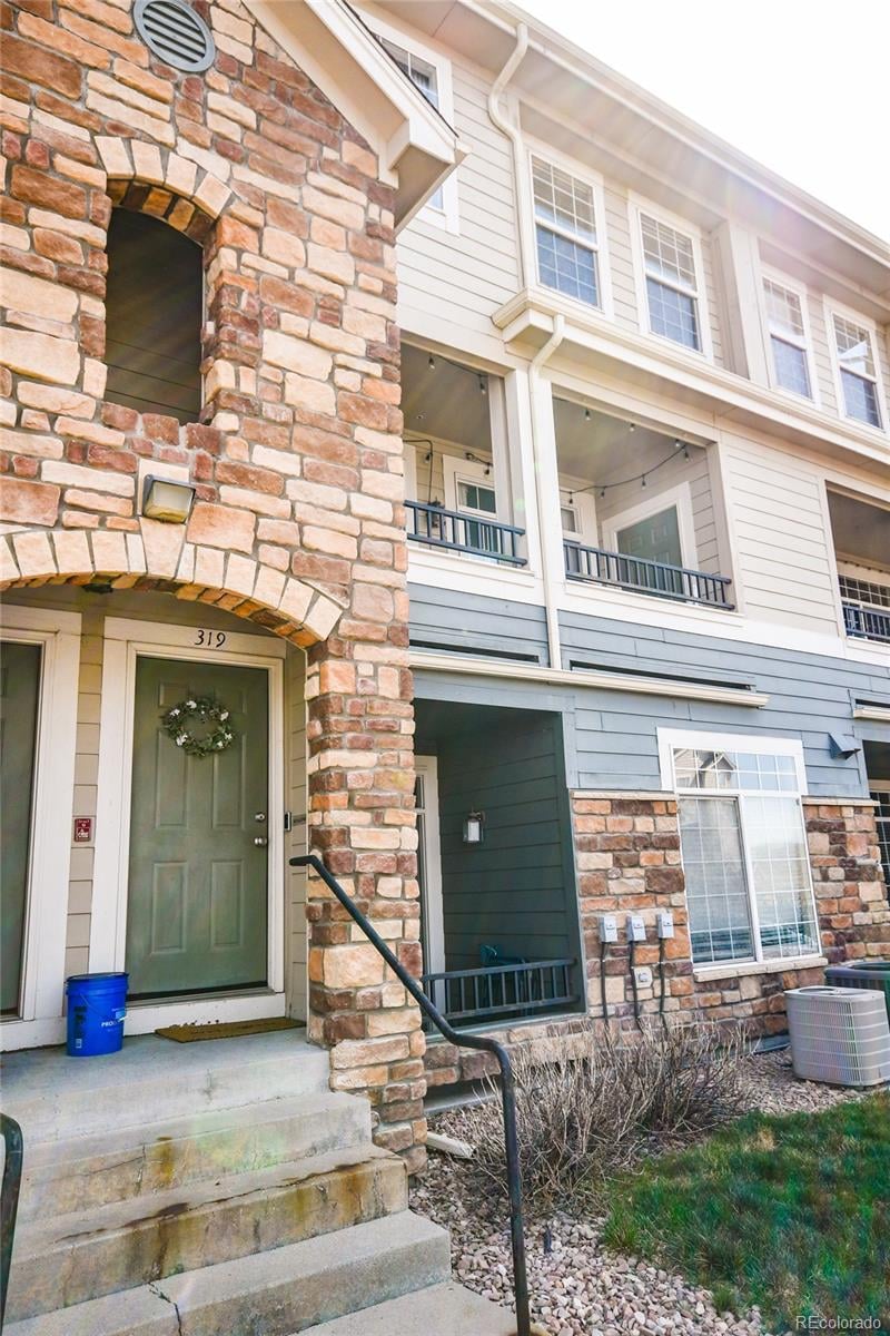 479 Black Feather Loop #319, Castle Rock, CO 80104