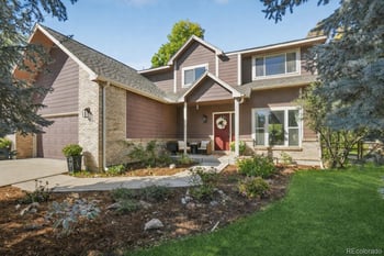 8009 James Ct, Niwot, CO 80503