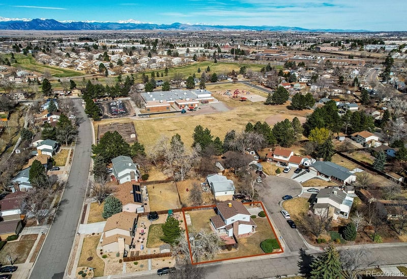 6516 84th Pl, Arvada, CO 80003