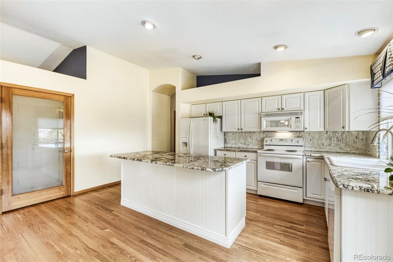 18379 Linvale Dr, Aurora, CO 80013