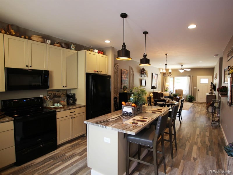 219 Summitview Ln, Poncha Springs, CO 81201