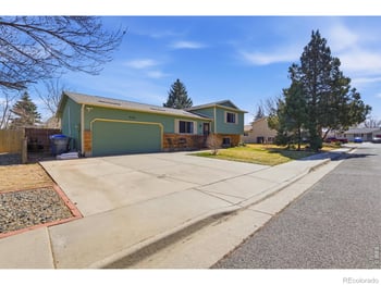 240 Blossom Dr, Loveland, CO 80537