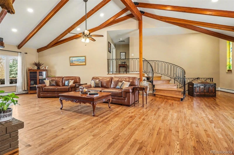 1915 Union Dr, Lakewood, CO 80215