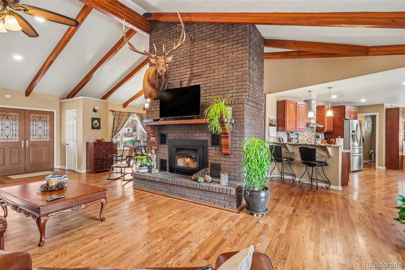 1915 Union Dr, Lakewood, CO 80215