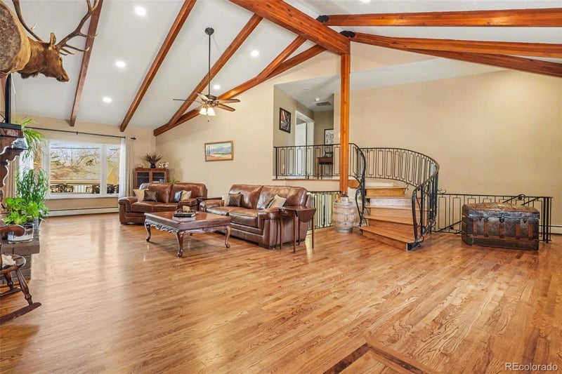 1915 Union Dr, Lakewood, CO 80215