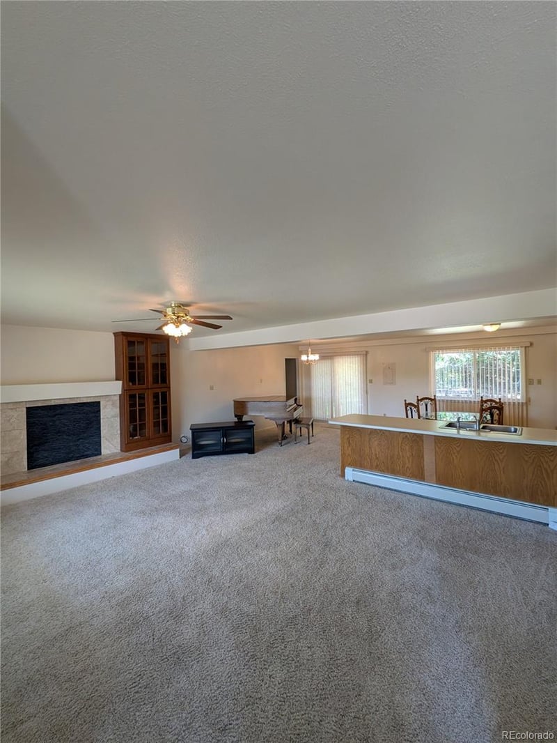 15050 Sun Hills Dr, Colorado Springs, CO 80921