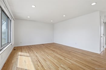 3101 Victor St, Aurora, CO 80011