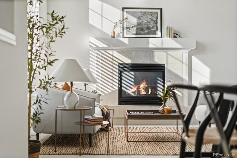 8880 Edinburgh Cir, Highlands Ranch, CO 80129