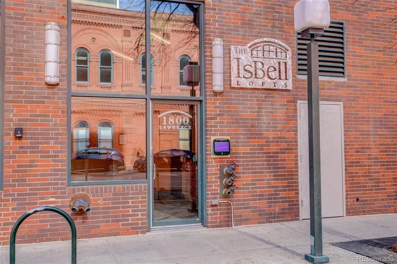 1800 Lawrence St #207, Denver, CO 80202