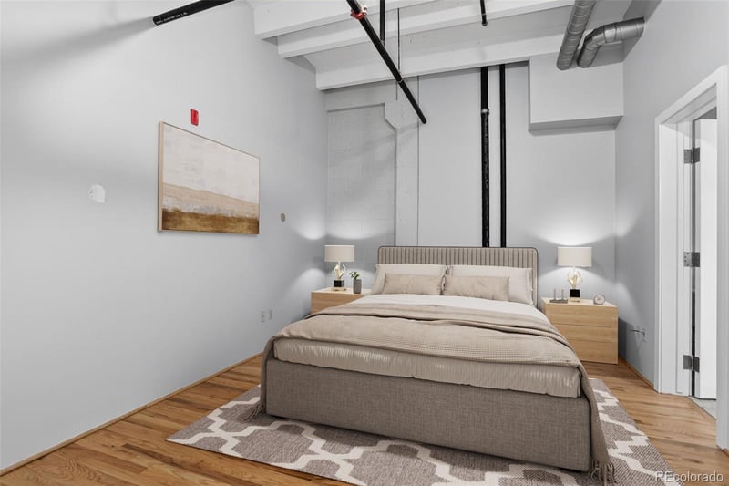 1800 Lawrence St #207, Denver, CO 80202