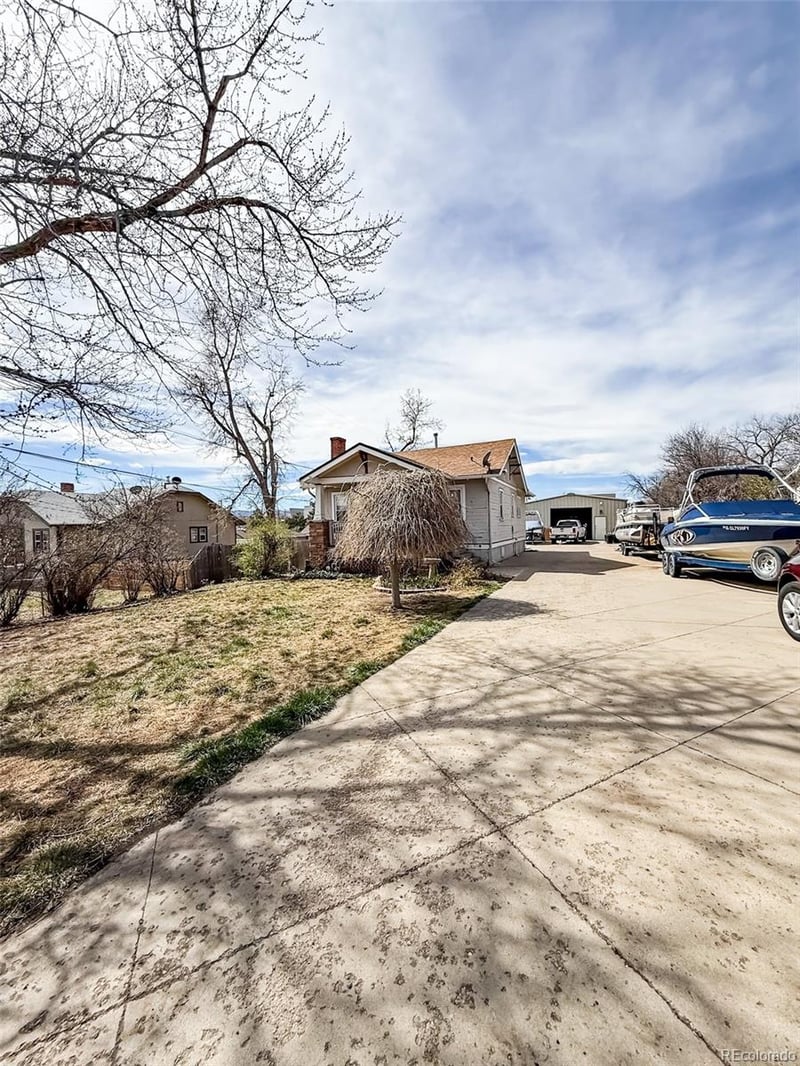 1695 Teller St, Lakewood, CO 80214